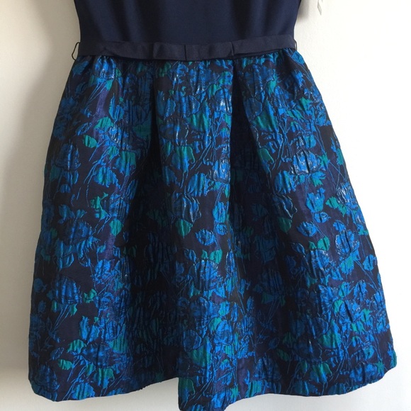 TAYLOR Dress - Picture 3 of 6